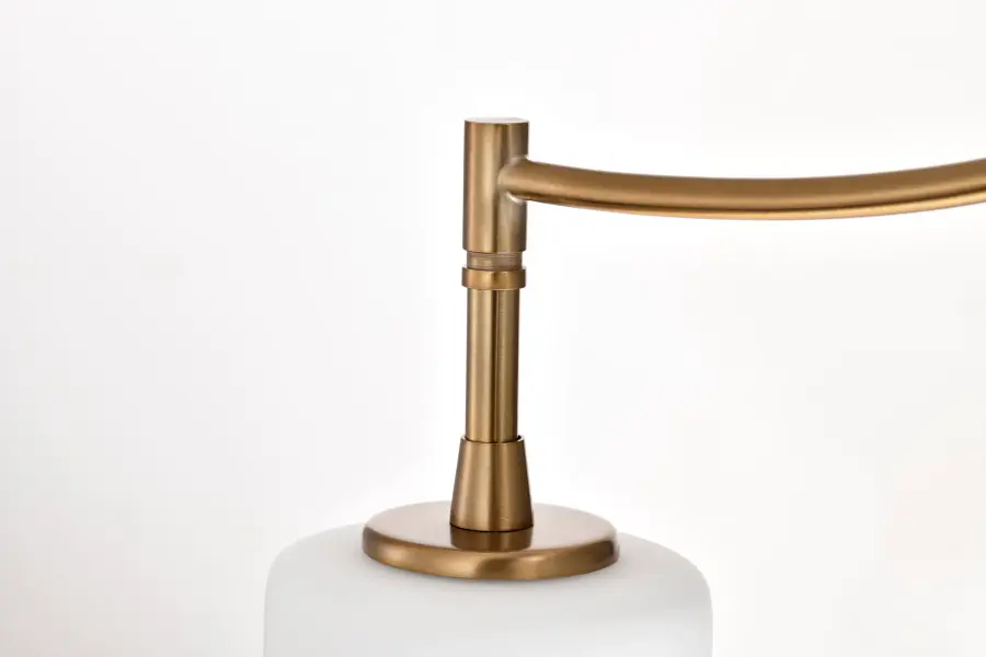 Elegant Transitional Island Pendant with Timeless Brass Finish - Image 11