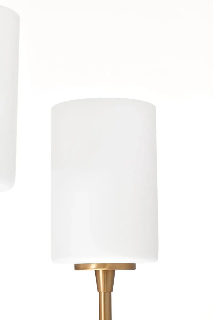 Elegant Transitional Chandelier Blending Classic and Contemporary Design - Image 12