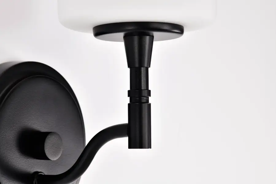 Elegant Transitional Vanity Light with Timeless Appeal - Image 12