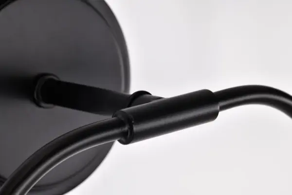 Elegant Transitional Vanity Light with Timeless Appeal - Image 14