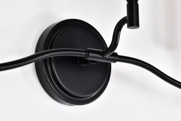 Elegant Transitional Vanity Light with Timeless Appeal - Image 10