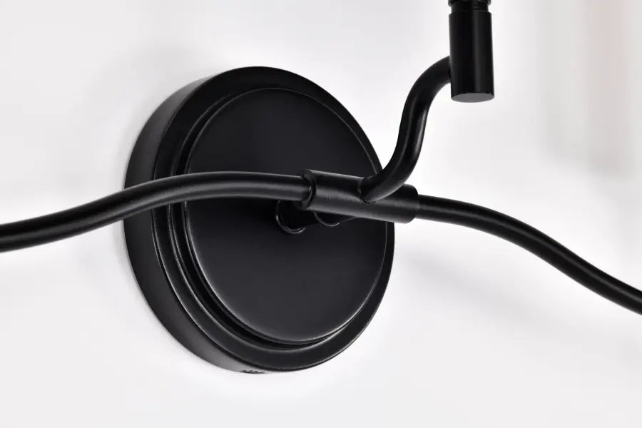 Elegant Transitional Vanity Light with Timeless Appeal - Image 10