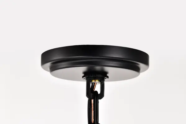 Versatile Transitional Elegance with Contemporary Flair - Image 14