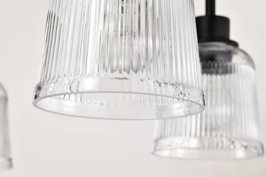 Industrial Farmhouse Elegance with Modern Sophistication - Image 11