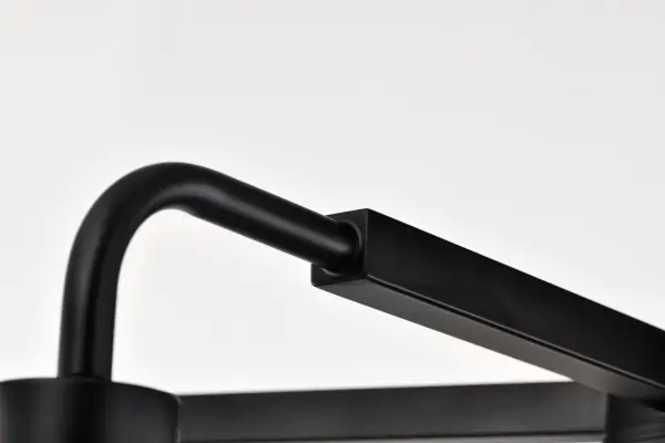 Industrial Farmhouse Elegance with Modern Sophistication - Image 13