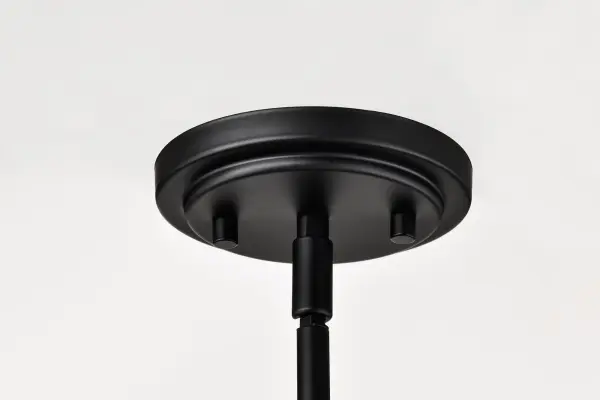 Industrial Farmhouse Elegance with Modern Sophistication - Image 7