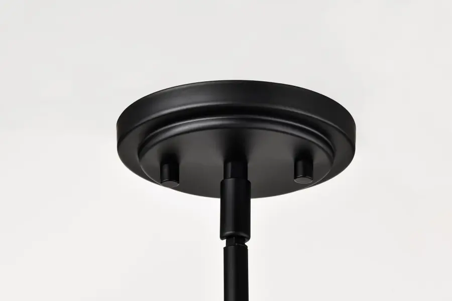 Industrial Farmhouse Elegance with Modern Sophistication - Image 7