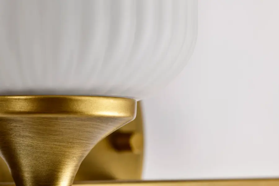 Elegant Brass Vanity Light with Timeless Scalloped Glass Design - Image 15