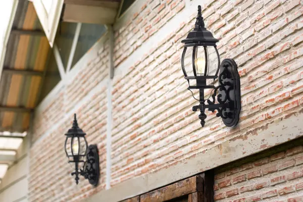 Central Park 20" Outdoor Wall Lantern with Clear Beveled Glass - Image 12