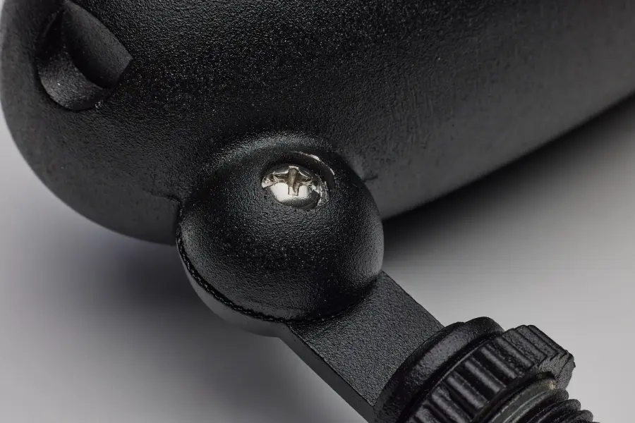 Efficient LED Landscape Flood for Outdoor Accent & Security Lighting - Image 5