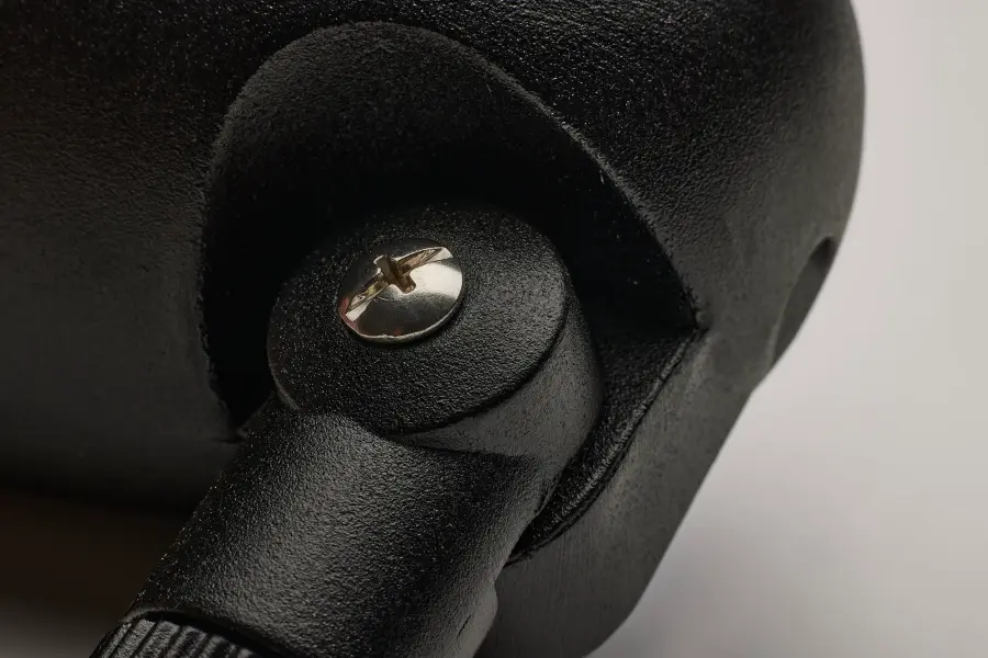 Efficient 12W LED Flood Light for Versatile Outdoor Illumination - Image 4