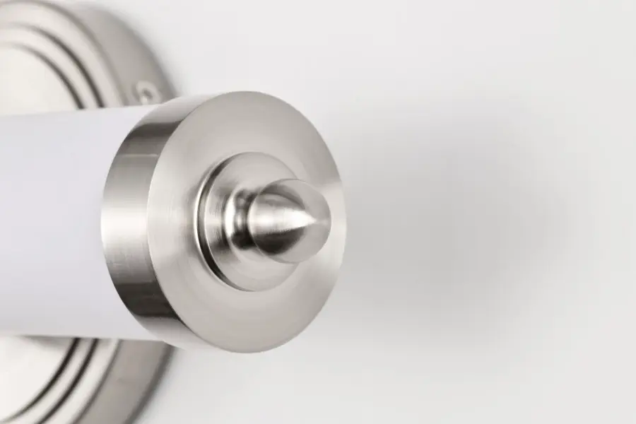 Sleek Modern Vanity Light with Soft, Diffused LED Illumination - Image 6