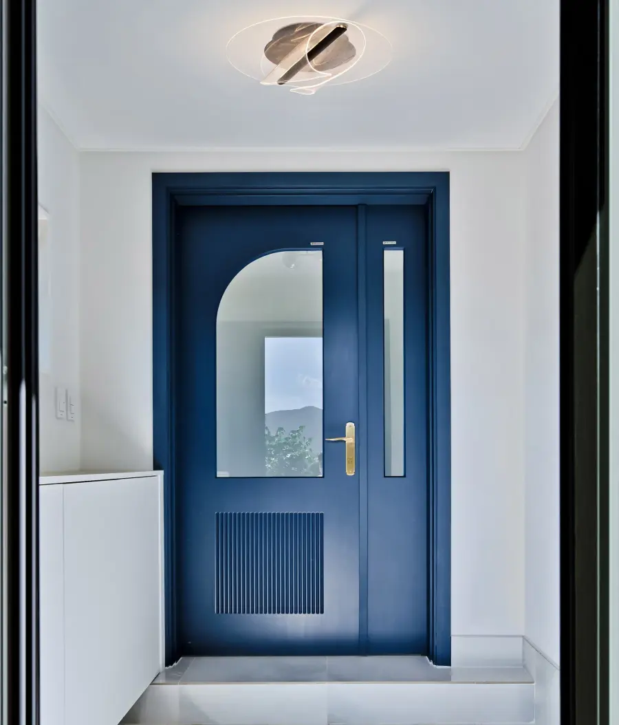 Geneva 18" LED Flush Mount in Matte Black - Image 2
