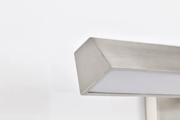 Sleek LED Picture Light with Adjustable Color Temperature - Image 12