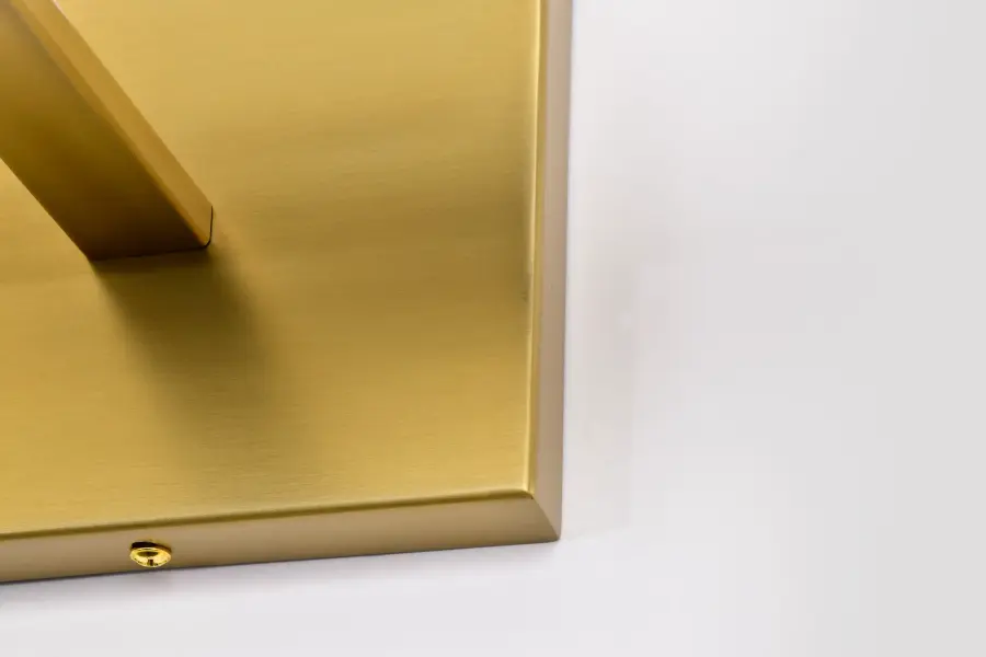 Elegant LED Picture Light with Adjustable Color Temperature - Image 16