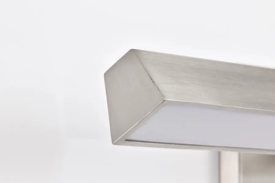 Sleek LED Picture Light with Adjustable Color Temperature - Image 13