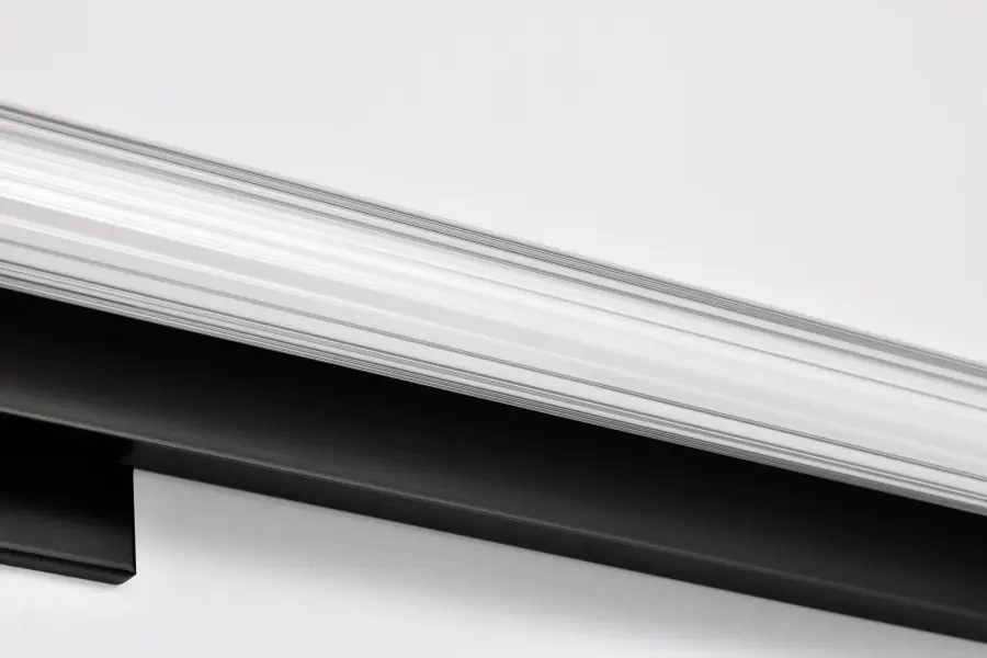 Larissa 32" LED Vanity Light - Matte Black - Image 15
