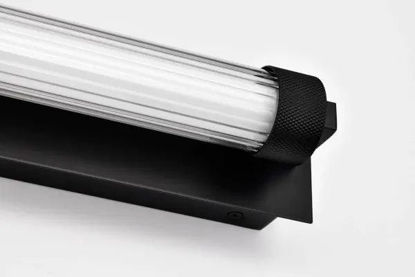 Larissa 32" LED Vanity Light - Matte Black - Image 17
