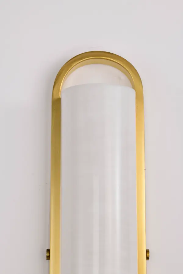 Velano 36-Inch LED Vanity Light in Brushed Brass - Image 15