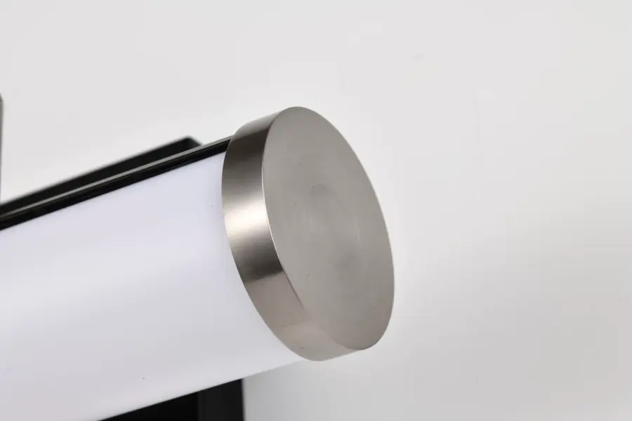 Solano LED Small Vanity Light - Image 10