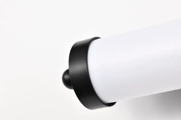 Kagen LED Small Vanity Light in Matte Black - Image 12