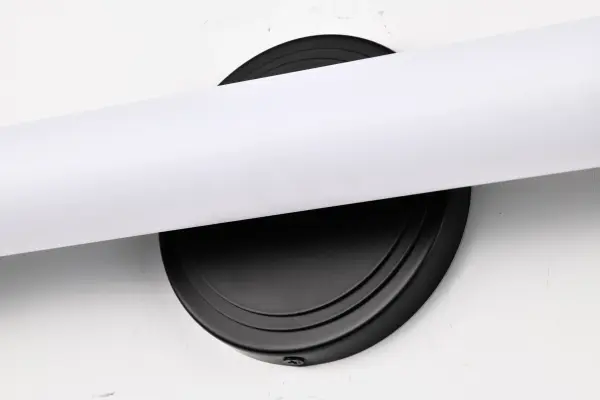 Kagen LED Large Vanity Light in Matte Black - Image 11