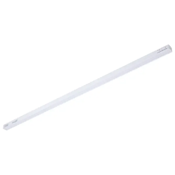 The CounterQuick Slim delivers practical task lighting in an ultra-low profile design. With selectable color temperatures (3000K/4000K/5000K), this 30-inch LED fixture adapts to any space, from warm kitchen ambiance to bright workspace illumination.