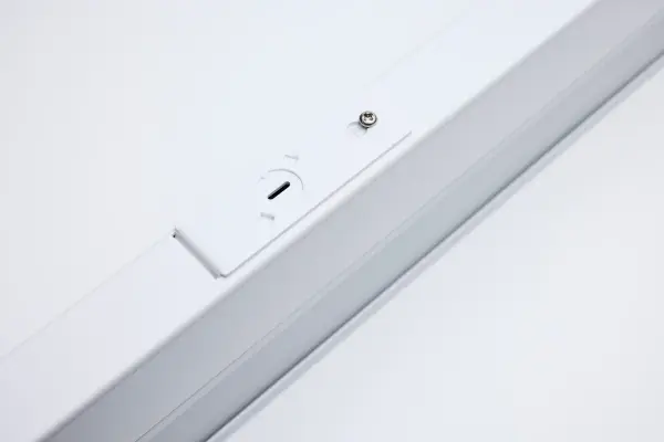 34" LED Under Cabinet Light with Selectable Color Temperature - Image 4