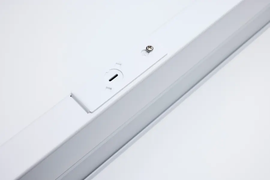 34" LED Under Cabinet Light with Selectable Color Temperature - Image 4