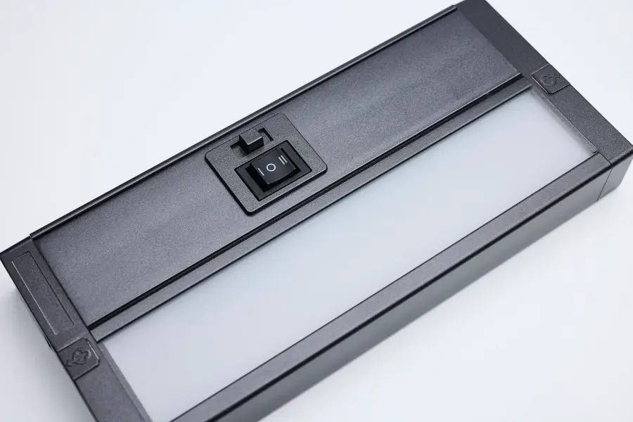 8-Inch LED Under Cabinet Light - Selectable CCT - Image 5