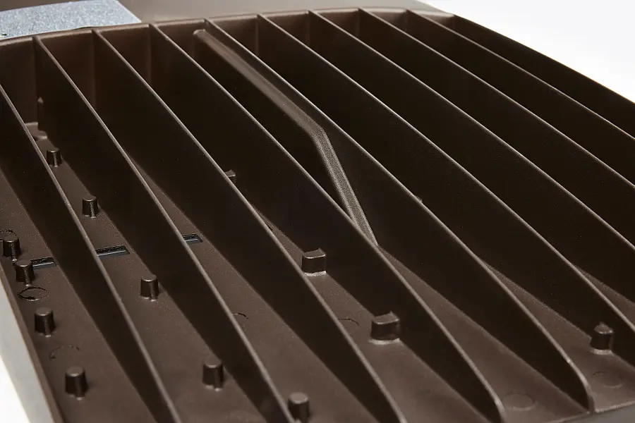 200W LED Area Light Type III - Bronze - Image 19