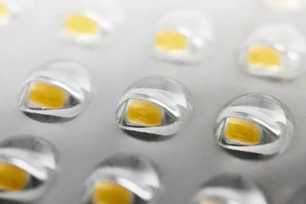 200W LED Area Light Type IV - Bronze - Image 10