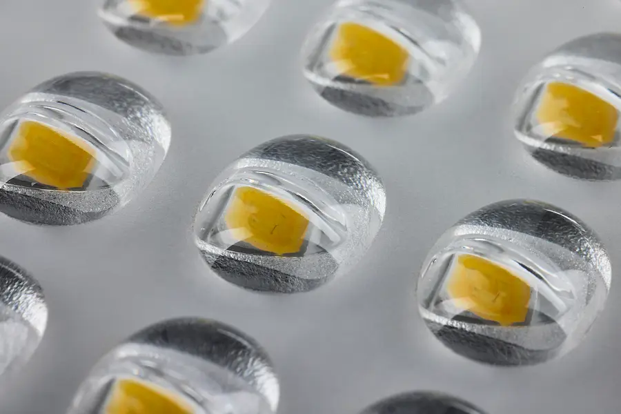 150W LED Area Light Type IV - Bronze - Image 6