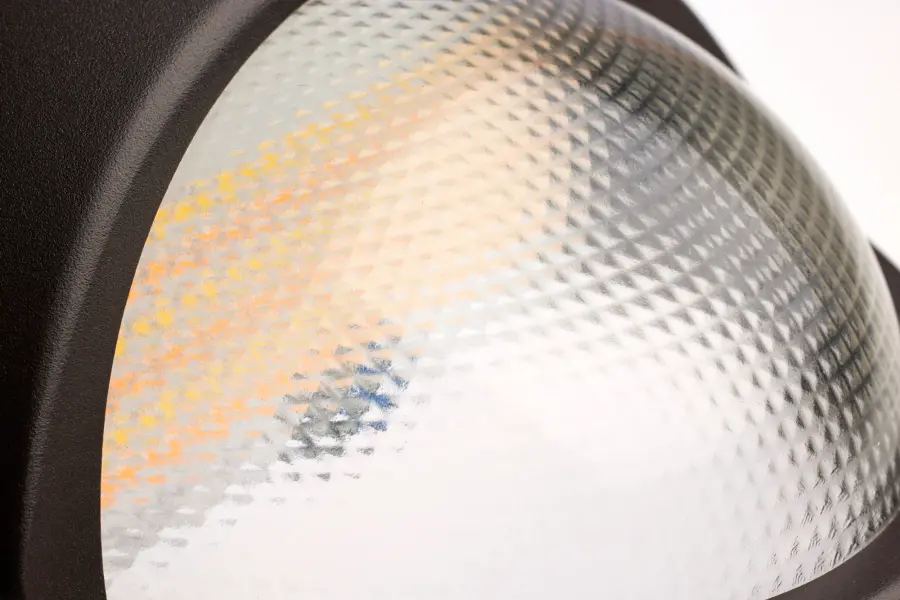 Oval Small Emergency LED Wall Pack with Photocell - Image 6