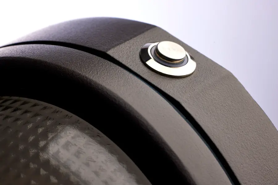 Oval Small Emergency LED Wall Pack with Photocell - Image 7