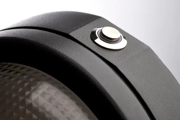 Oval Small Emergency LED Wall Pack with Photocell - Image 7