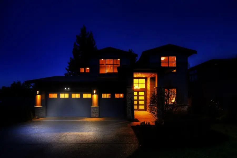 Starfish Smart Security Light with Camera - Image 6