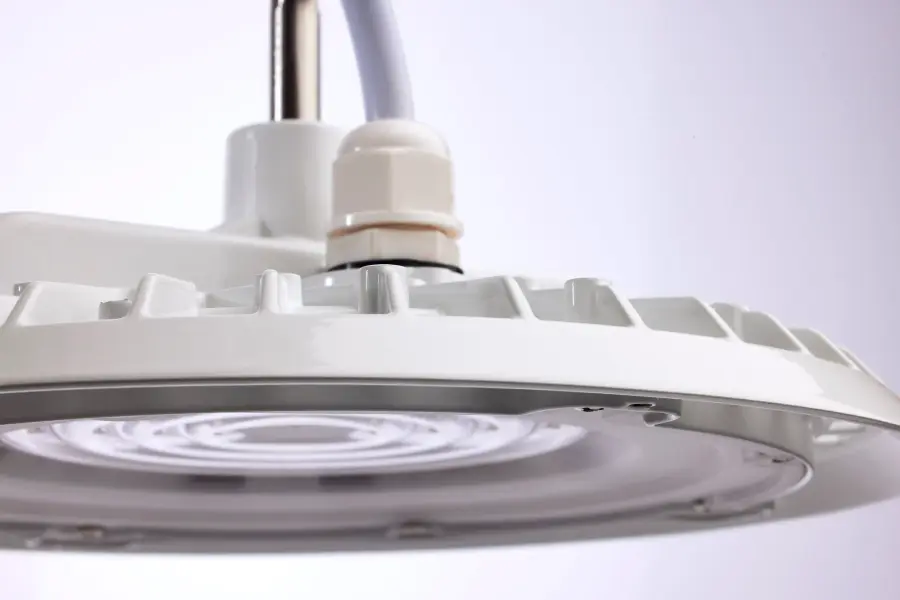 Hi-Pro LED Shop Light - 60W, 5000K Daylight - Image 9