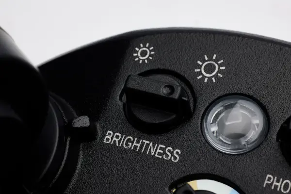 Dual Head LED Security Flood Light with Motion Sensor - Image 6