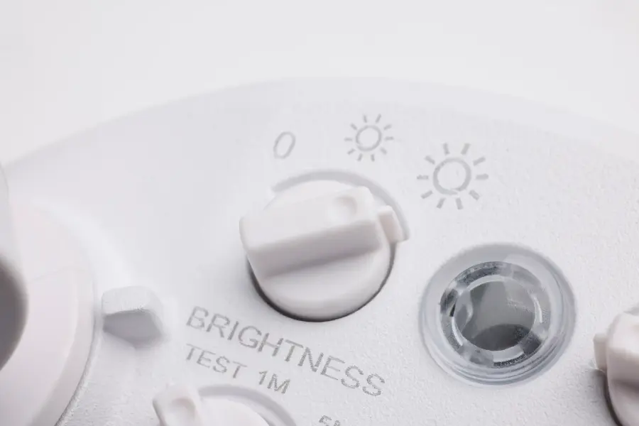 LED Security Light with Nightlight and PIR Sensor - Image 6