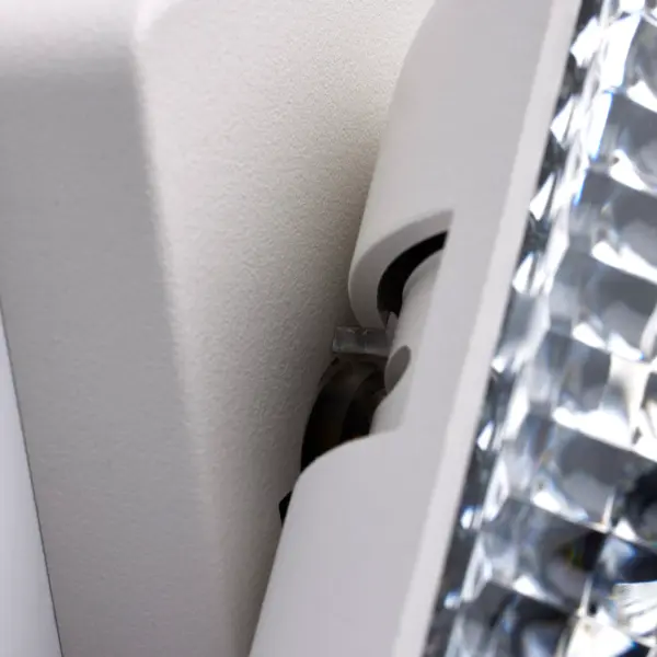 Remote Emergency Light with Dual Head Battery Backup - Image 5