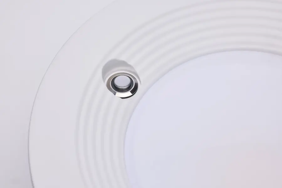 8-Inch LED Commercial Downlight with Emergency Backup - Image 4