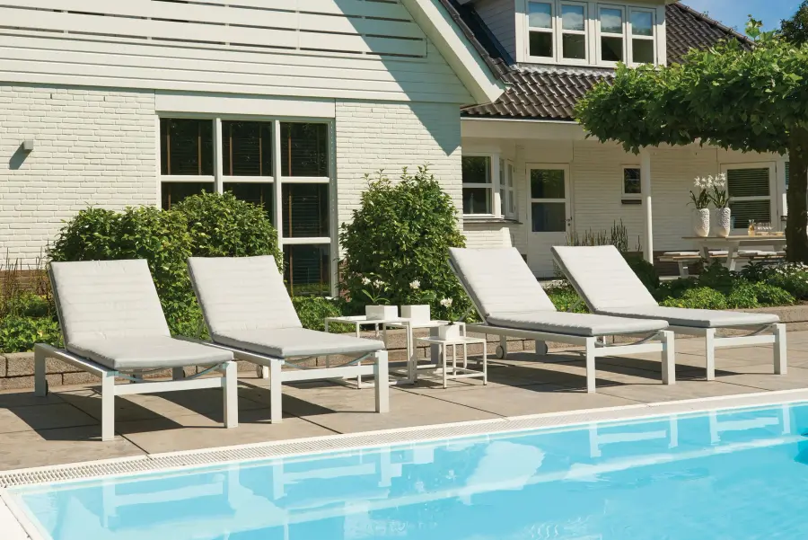 Delta Multi-Position Aluminum Lounger - Image 1