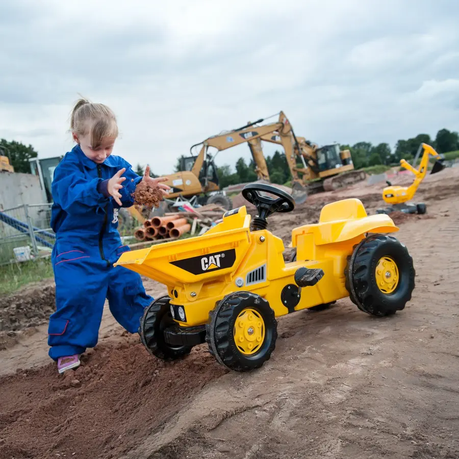 CAT Kid Dumper Pedal Tractor - Image 2
