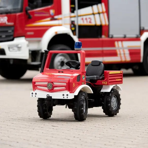 Mercedes-Unimog Fire Truck Pedal Ride-On - Image 3