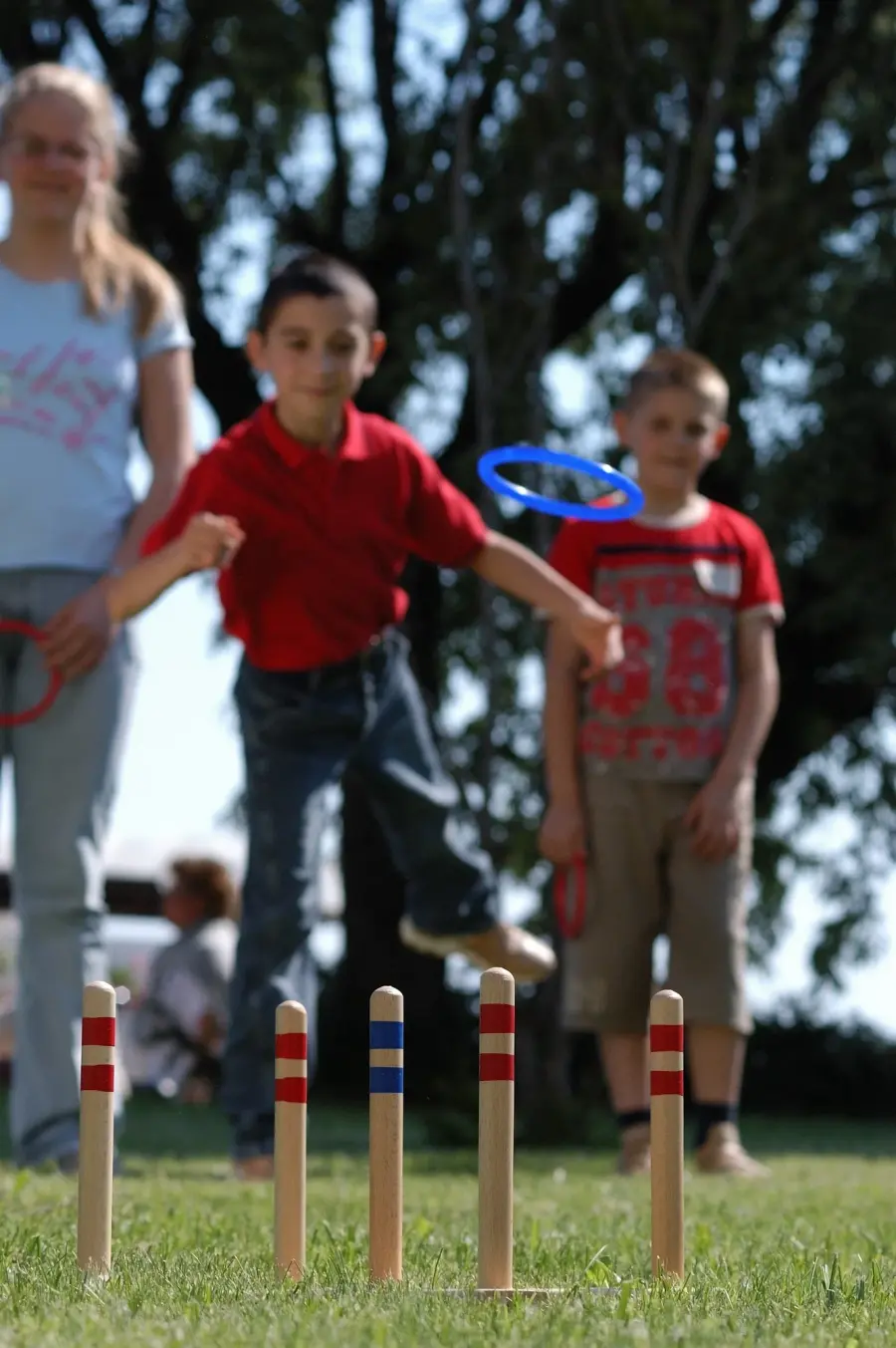 Ring Toss Lawn Game Set - Image 2