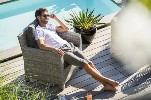 Palma Wicker Lounge Chair with Cushion - Image 4