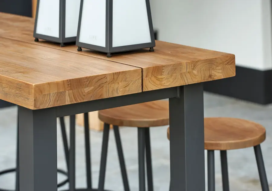 Canada Bar Height Dining Set with Nevada Bar Table - Image 4