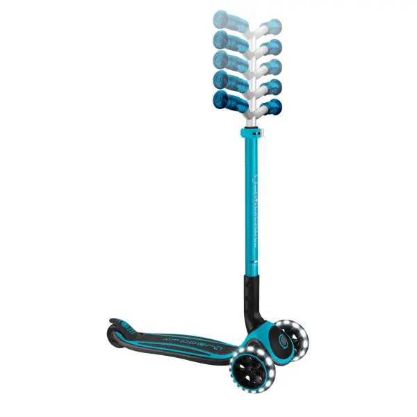 Ace Lights Scooter - LED Light-Up 3-Wheel Scooter - Image 3