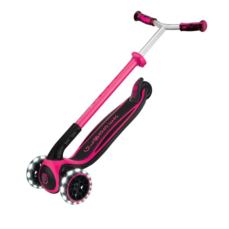 Ace Lights Scooter - LED Light-Up 3-Wheel Scooter - Image 7
